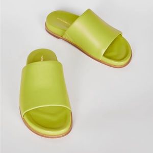 PIPPY SLIP ON SANDAL in Wasabi